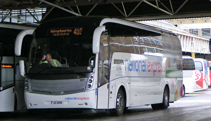 de Courcey Volvo B9R Caetano Levante National Express MD7